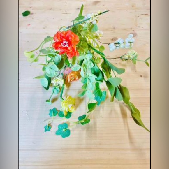 *Mixed Tea Rose Bush Faux Floral - Picture 2 of 10